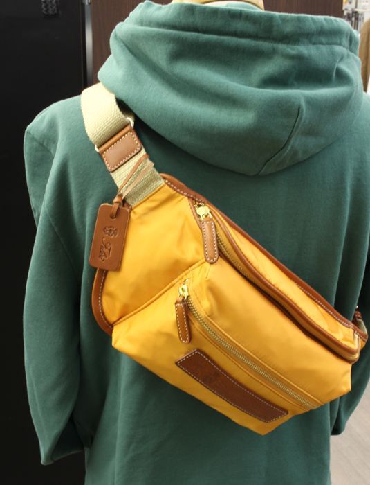 FELISI/フェリージ/新作カラーナイロンのボディバッグ☆ | 【Octet