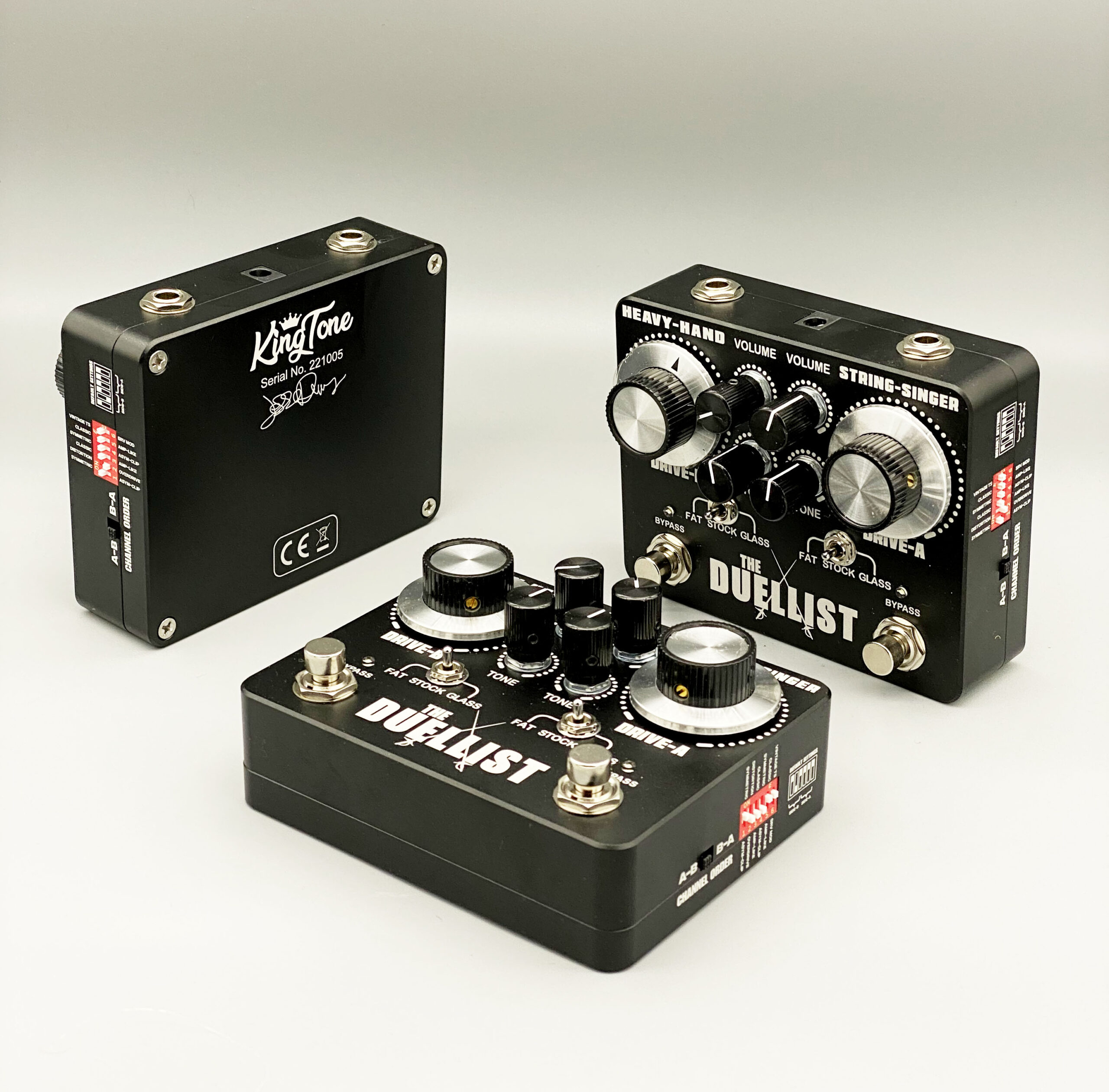 The Duellist (Black Panel) - KingTone