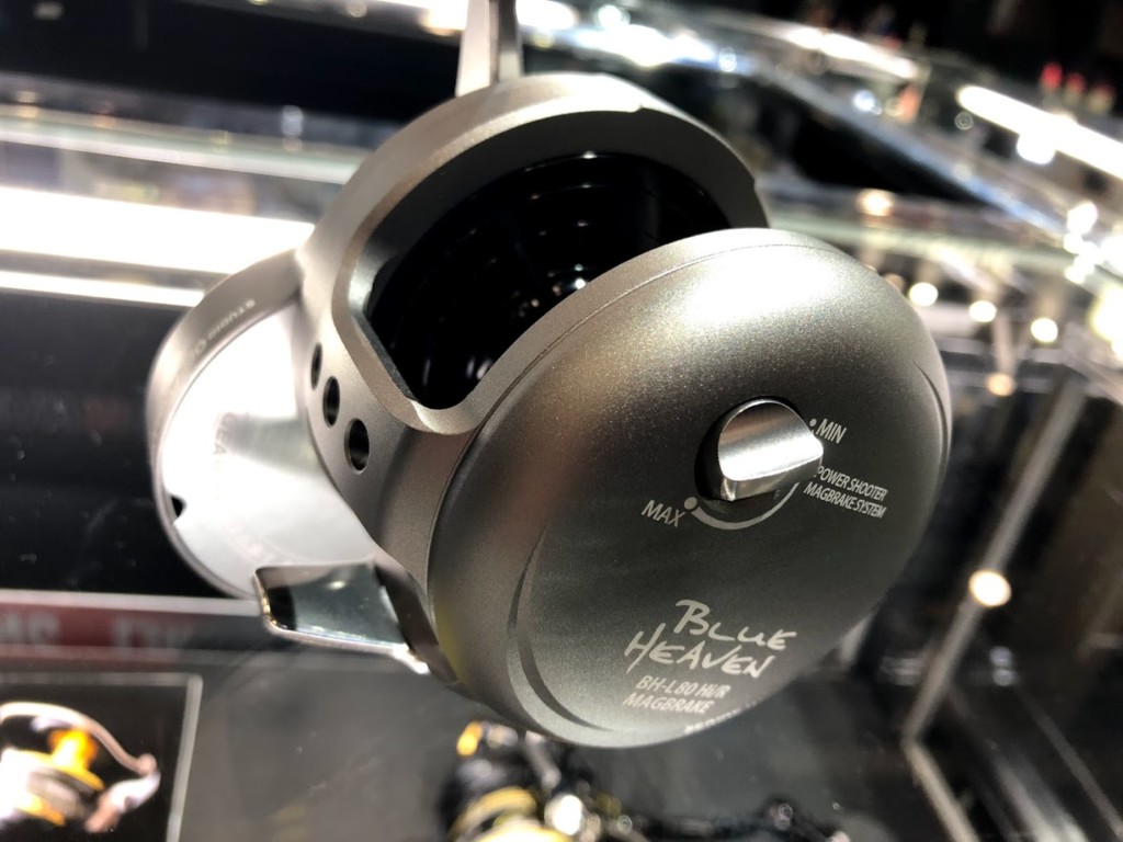 ロックショア仕様】マグネットブレーキ搭載！キャストできる「ブルー