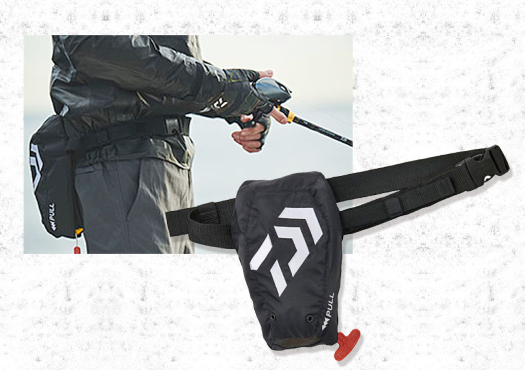 ダイワからコンパクトタイプ！ポーチタイプの新作ライフジャケットが