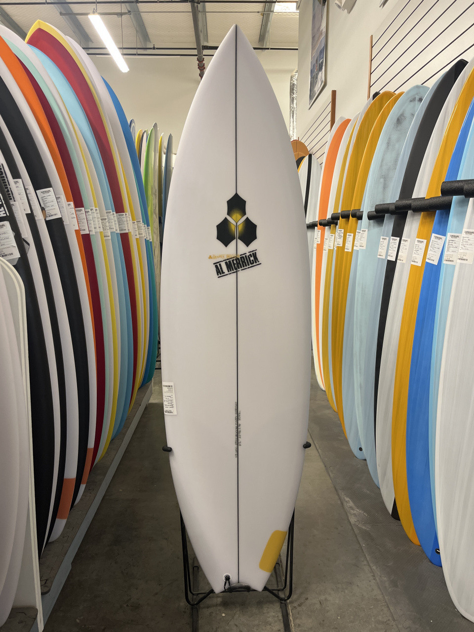 Happy Everyday – Surfboard Factory Hawaii
