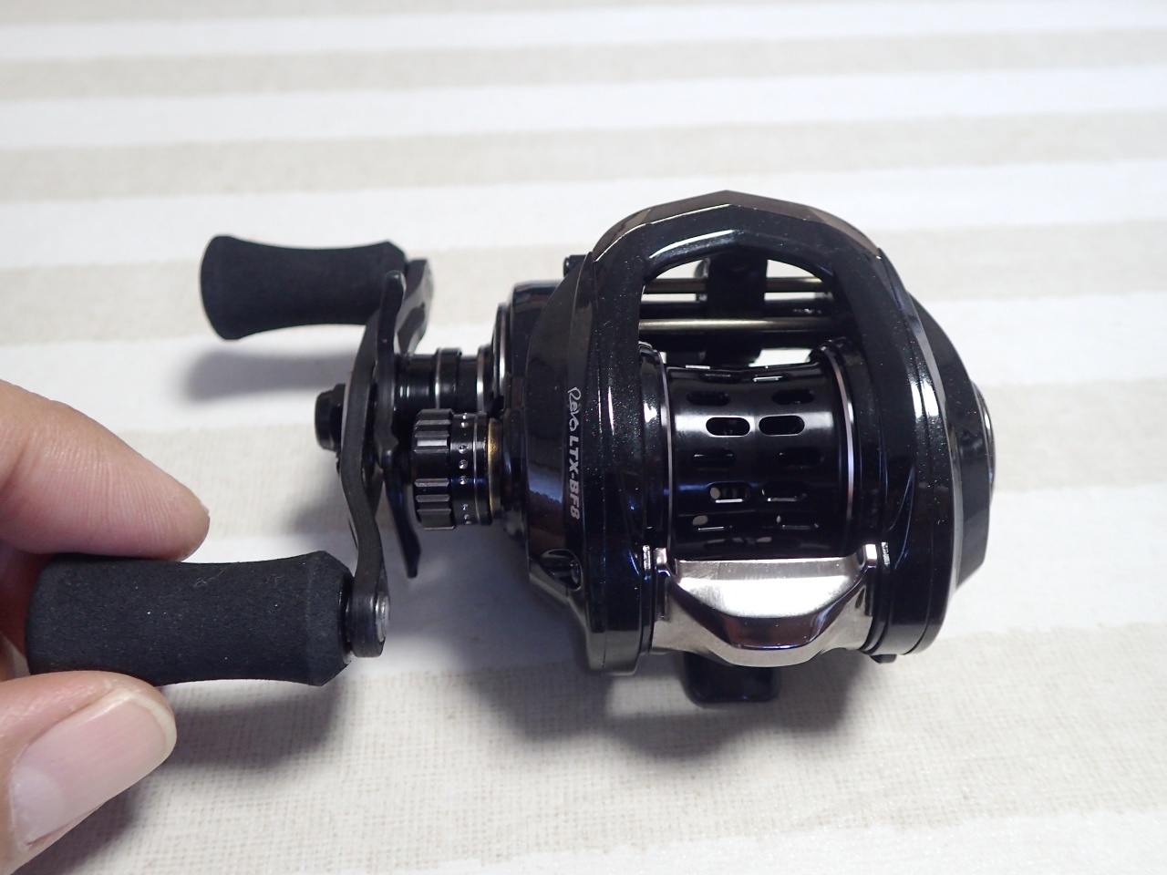 ベイトフィネス用超軽量リール｜アブガルシア Revo LTX-BF8 | 魚ココロ