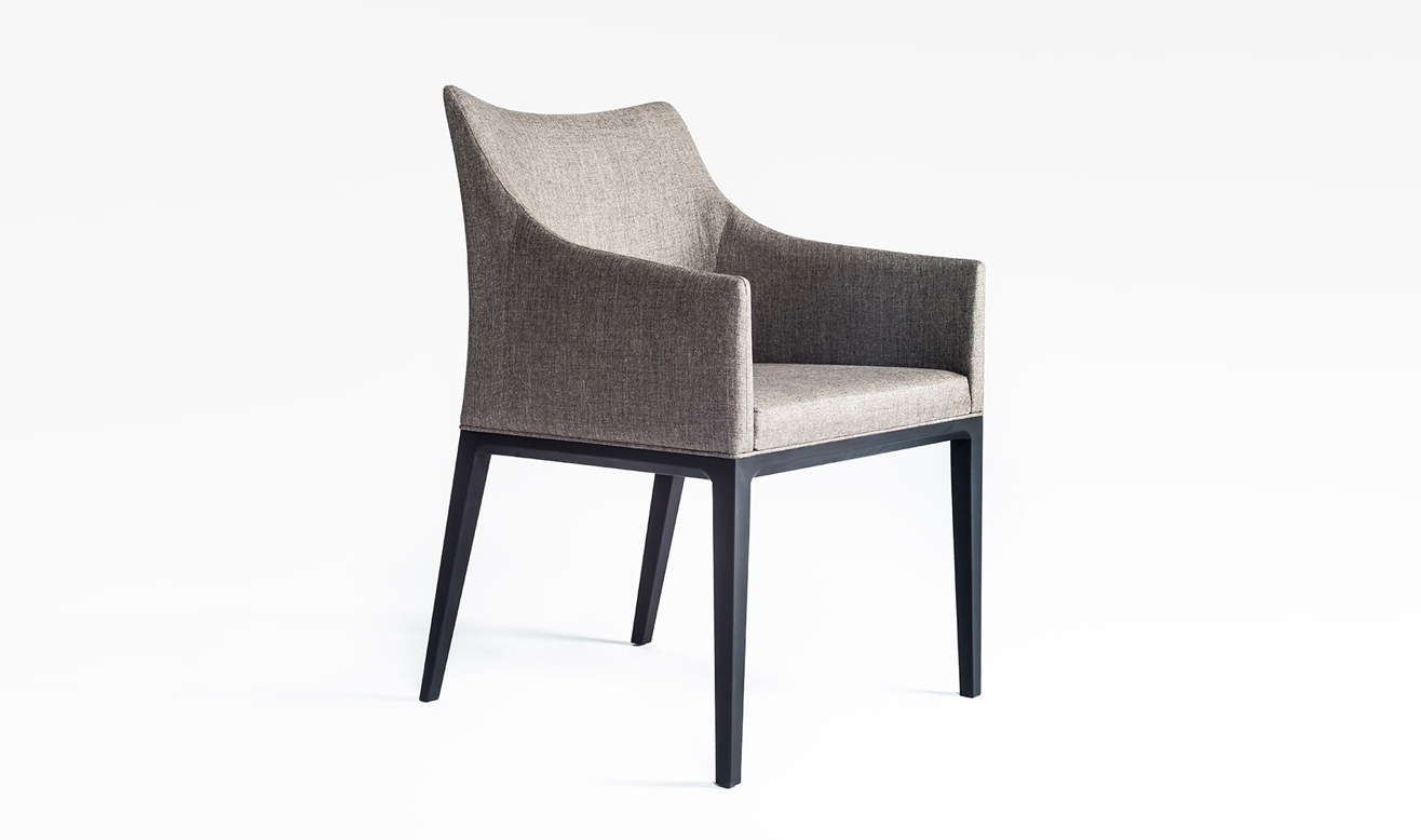 Leonardo swing armchair – Time & Style