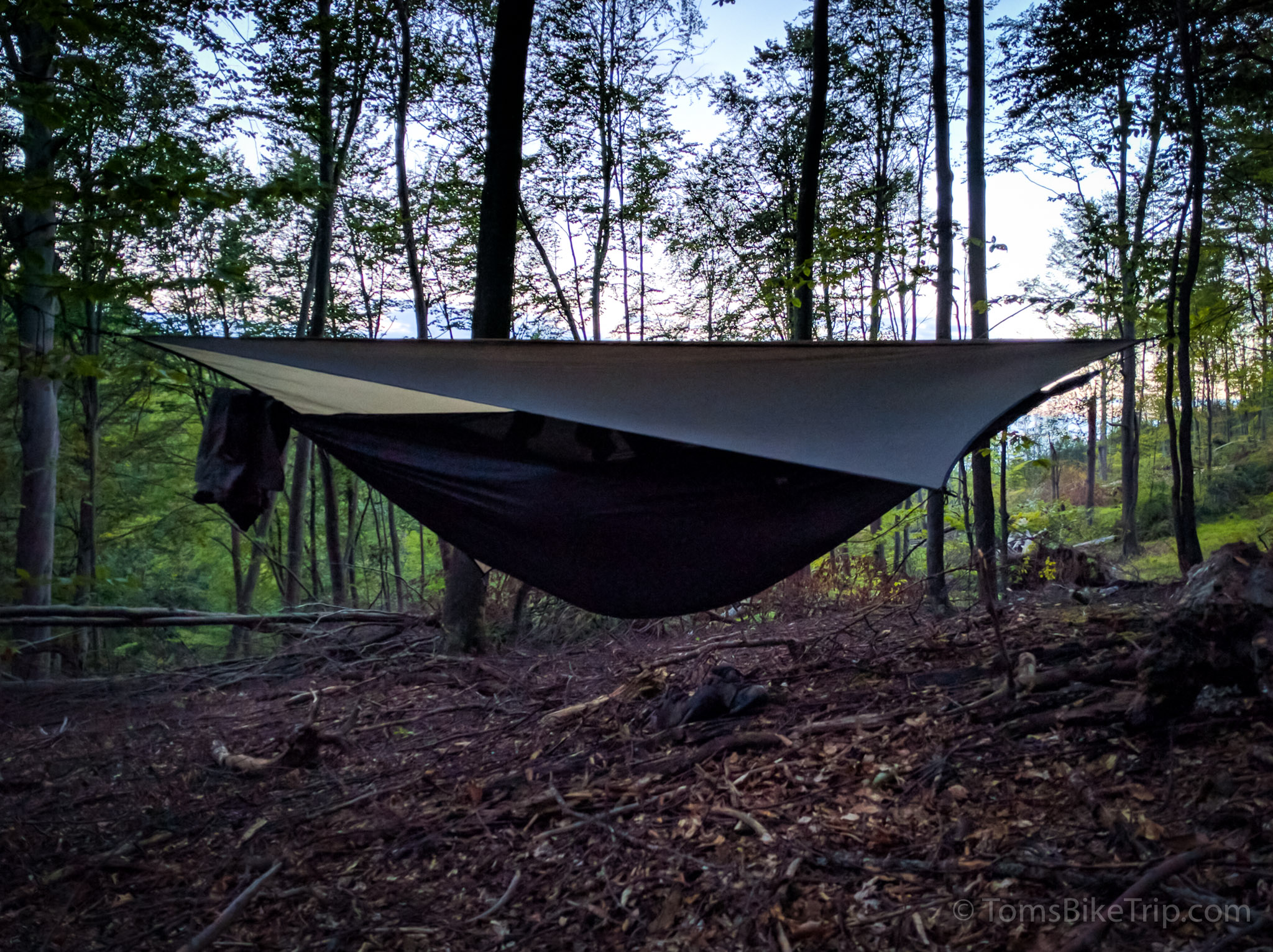 The Hennessy Deep Jungle Camping Hammock: Long-Term Review & Photos