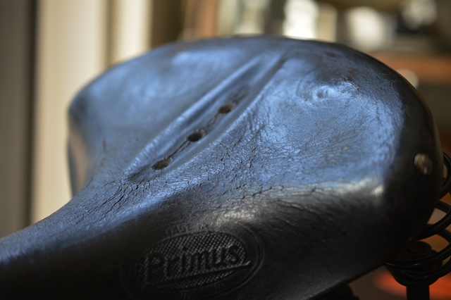 Vintage Lepper Primus215 黒革製サドル Netherlands – Tsubame Märkt