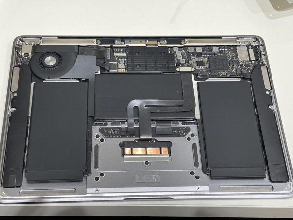 マックの充電ができない】バッテリーの電池がなくなって起動しなくなっ