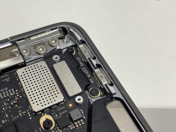 マックの充電ができない】バッテリーの電池がなくなって起動しなくなっ