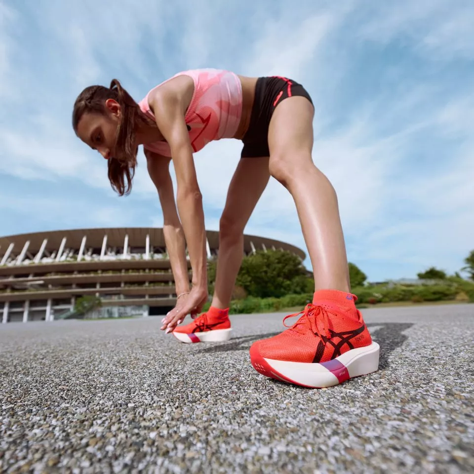 Running shoes ASICS METASPEED SKY TOKYO - Top4Running.com