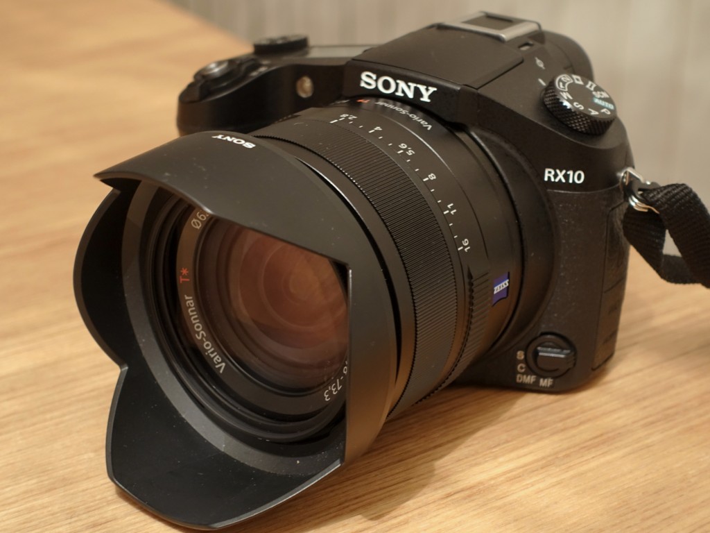 SONY RX10』を購入！大型センサー搭載のカールツァイス製の全域f2.8高