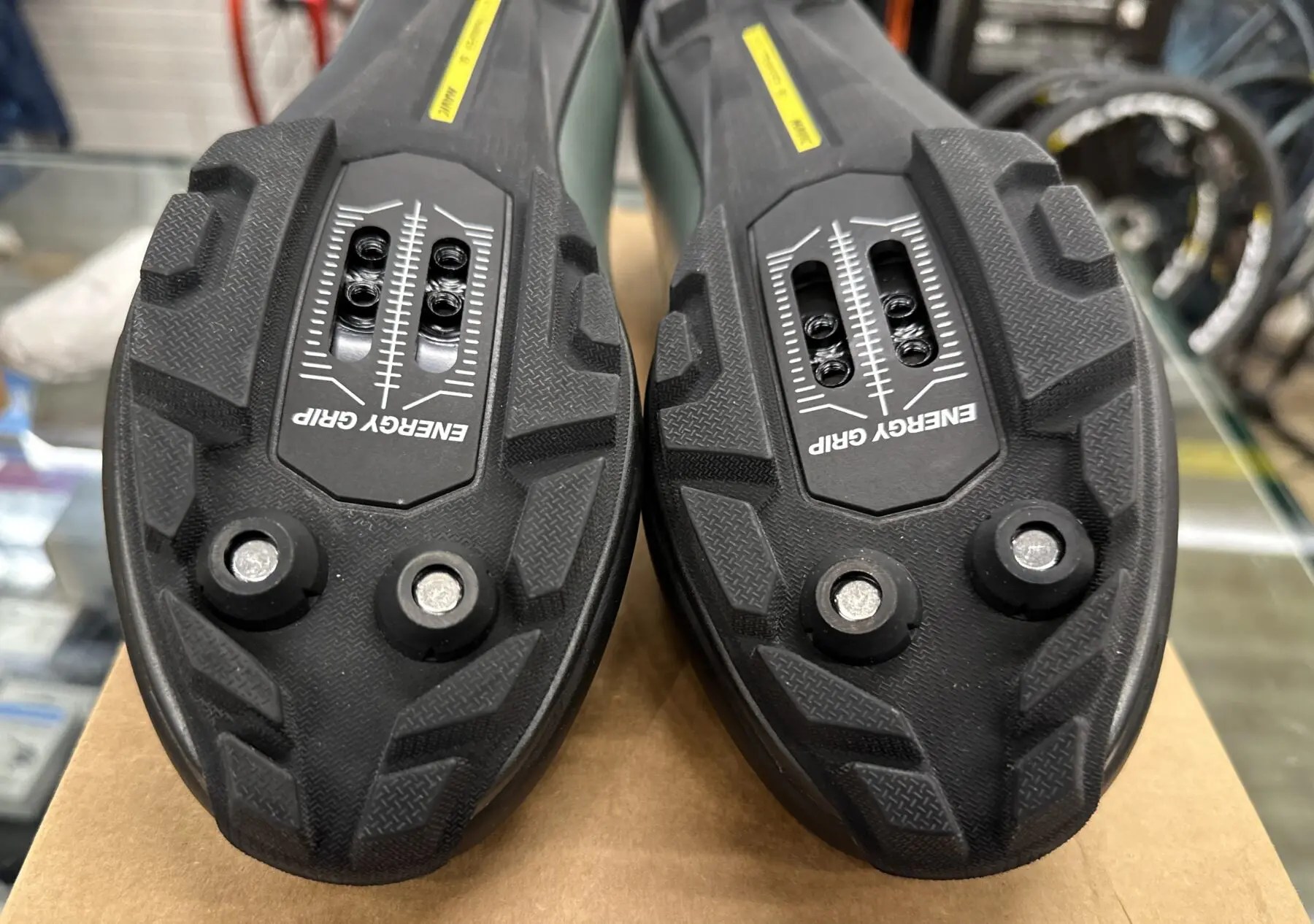 2024年ﾓﾃﾞﾙSPDｼｭｰｽﾞ【MAVIC】｜バイク・自転車の購入修理ならハヤサカ