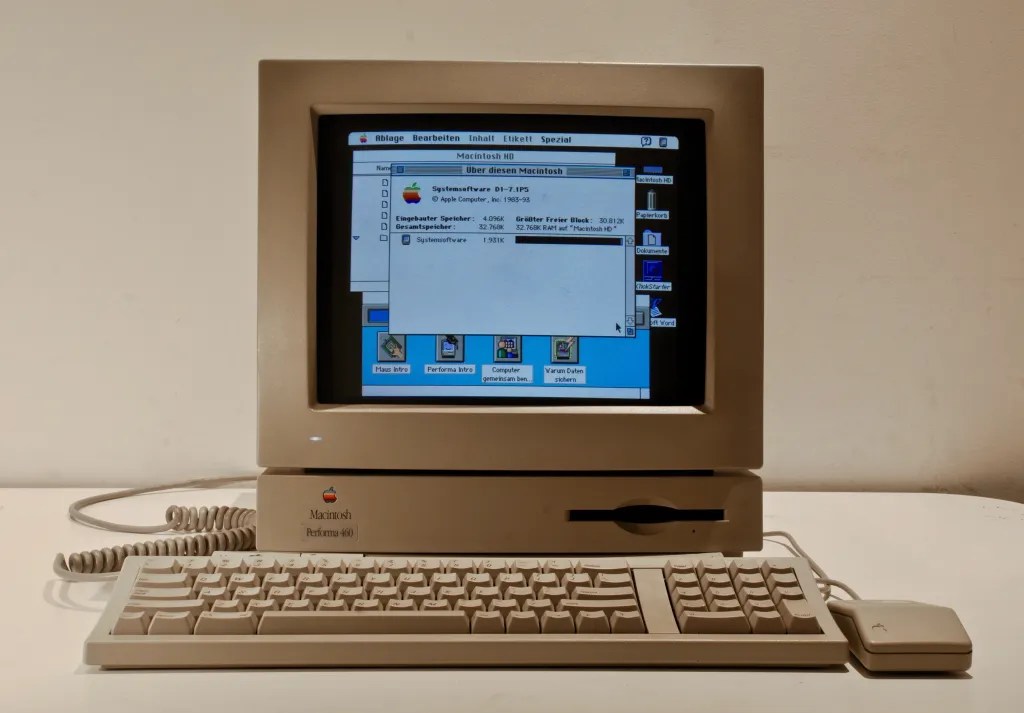 Macintosh Performa 460 - Old Crap Vintage Computing