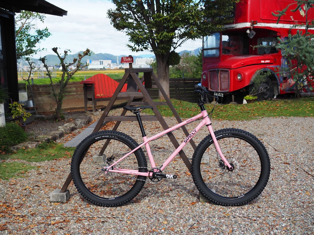 SURLY LOWSIDE 26+ | Wakka | 自転車 カスタム SURLYファットバイク