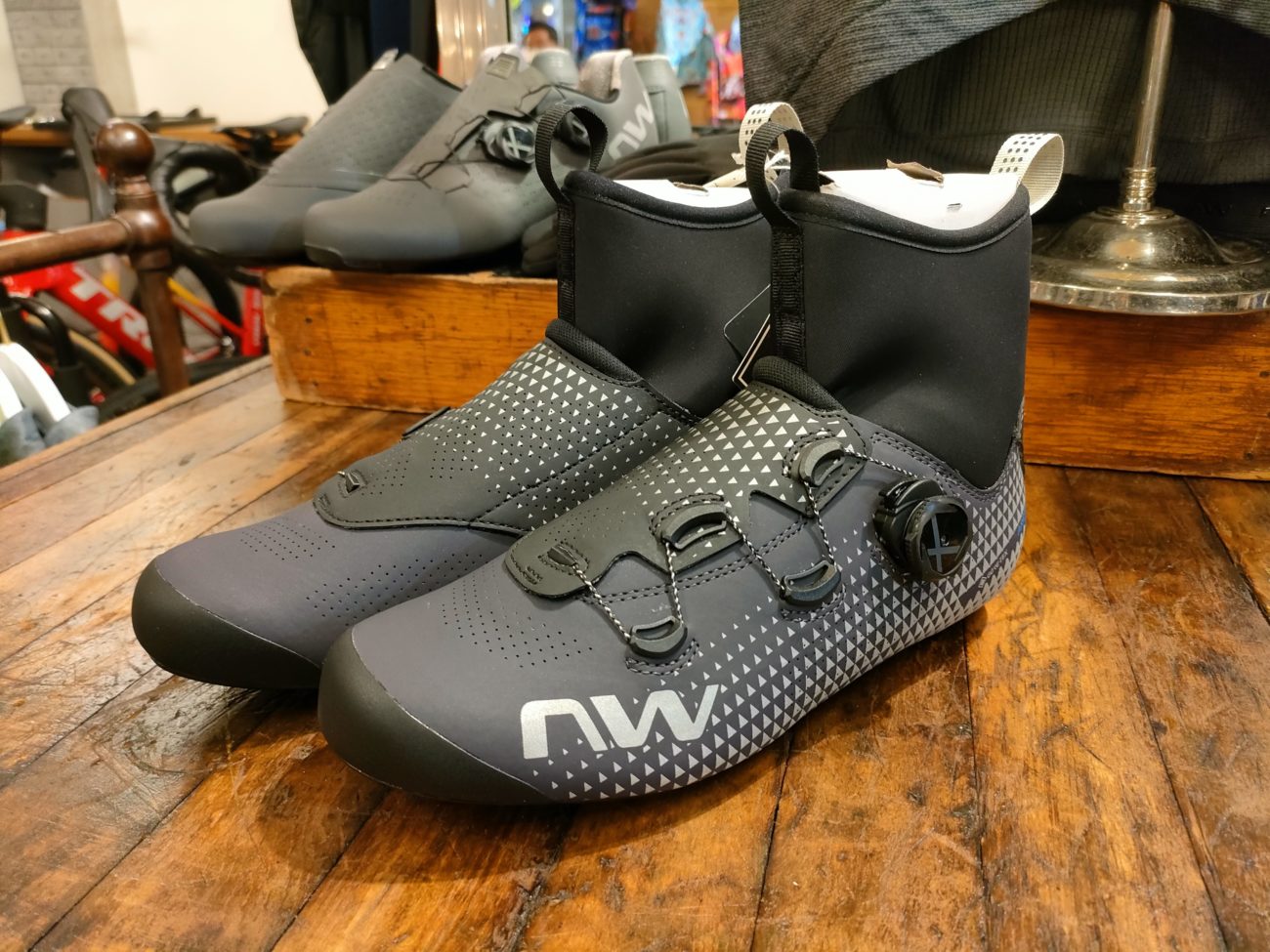 POP UP】ノースウェーブのウィンターロードバイクシューズを比較します