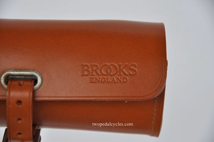 最高級の質感BROOKS(ブルックス）CHALLENGE TOOL BAG（チャレンジ