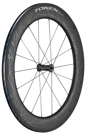 TOKEN『KONAX PRO』”最速”に名乗りを上げるカーボンクリンチャー