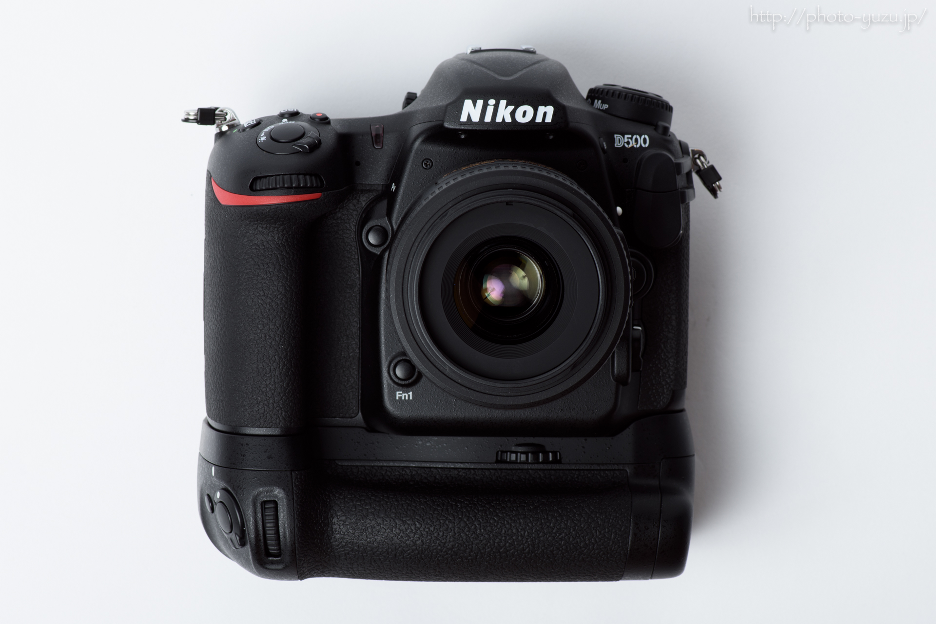 D500 with マルチパワーバッテリーパックMB-D17 レビュー | Yuzu