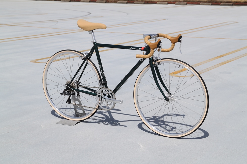 FUJI BALLAD RとARC'TERYX で春ライド | TWOPEDAL (ツーペダル)