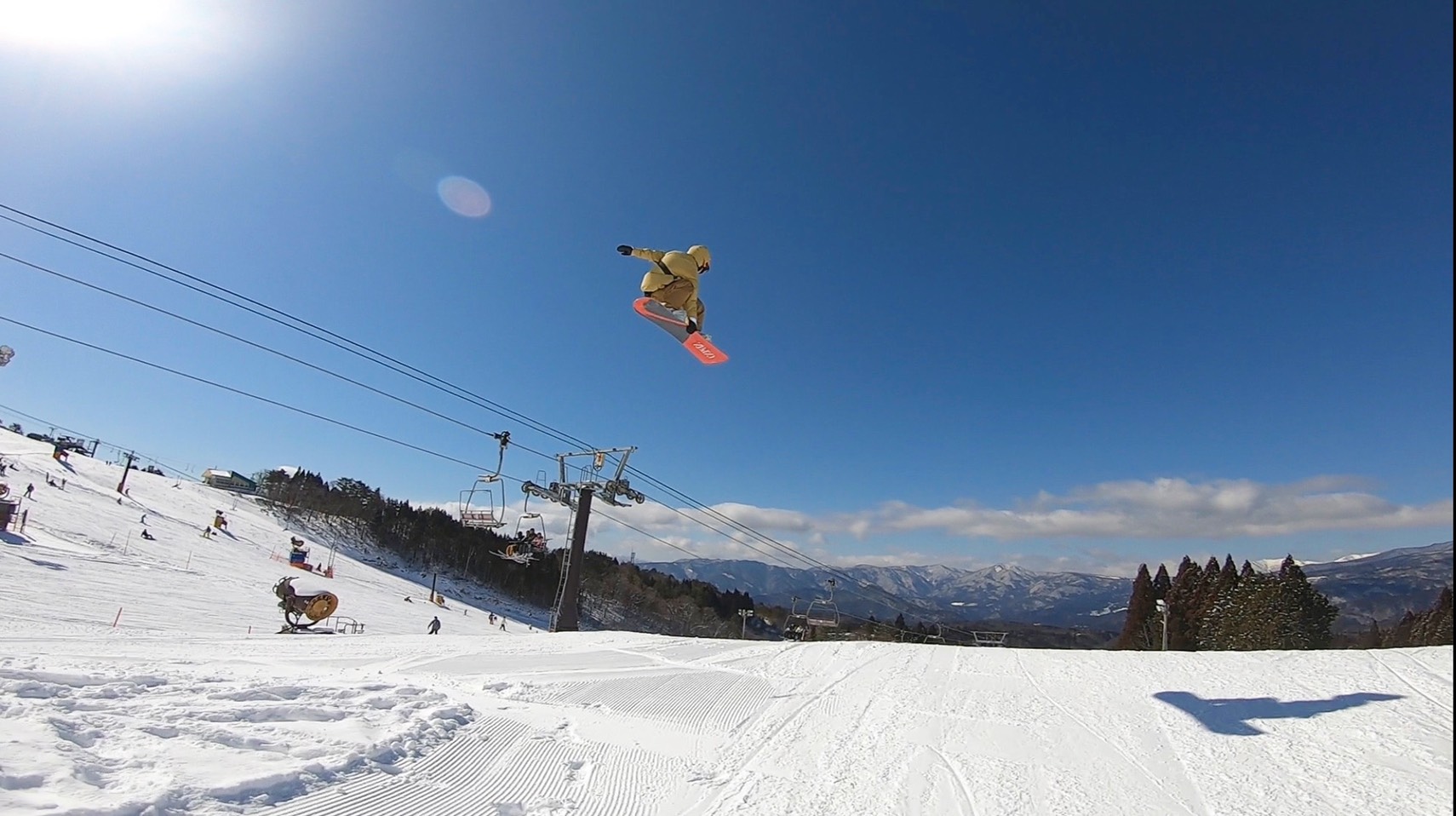 yukiyama公認ライダーにプロスノーボーダー谷上加七子さんが就任