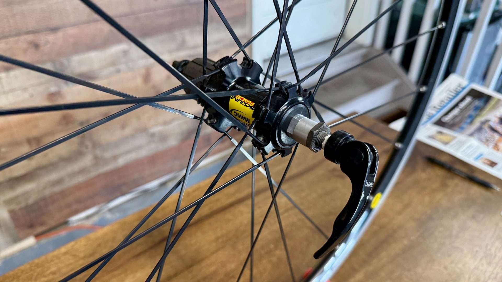 MAVIC Aksium Race Wheelset - I Know a Guy Bicycles
