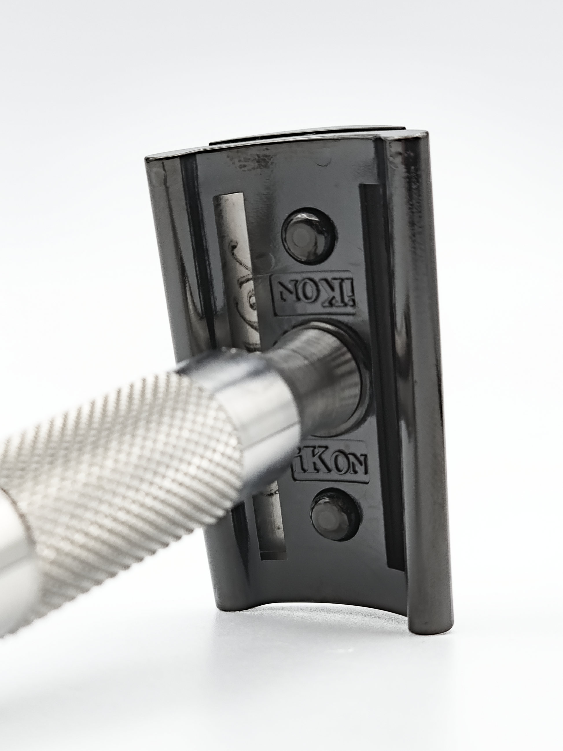 iKon B1 Slant Razor – iKon Razors