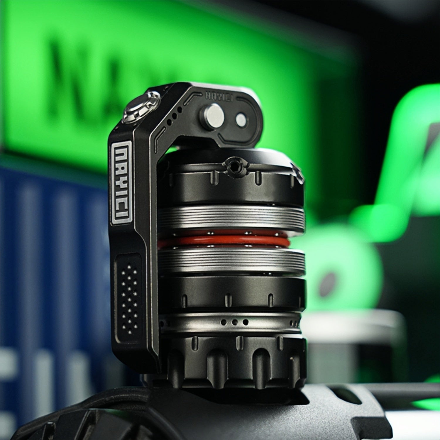 Muyi (NAYICI) DEMOMAN NG-MARK – ikaeledc