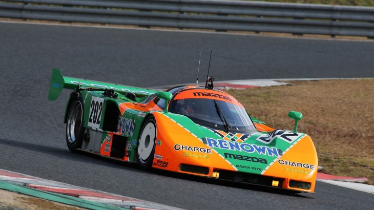 ルマン24時間レースで日本メーカー初の優勝を果たしたマツダ