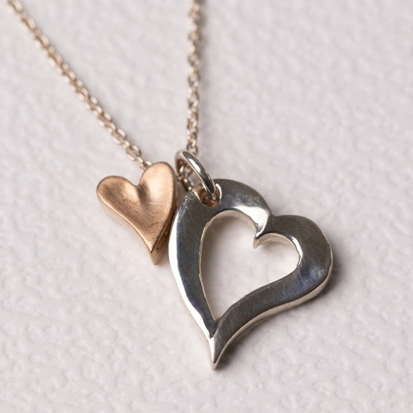 二連のハートネックレスピンクゴールド – ileava jewelry