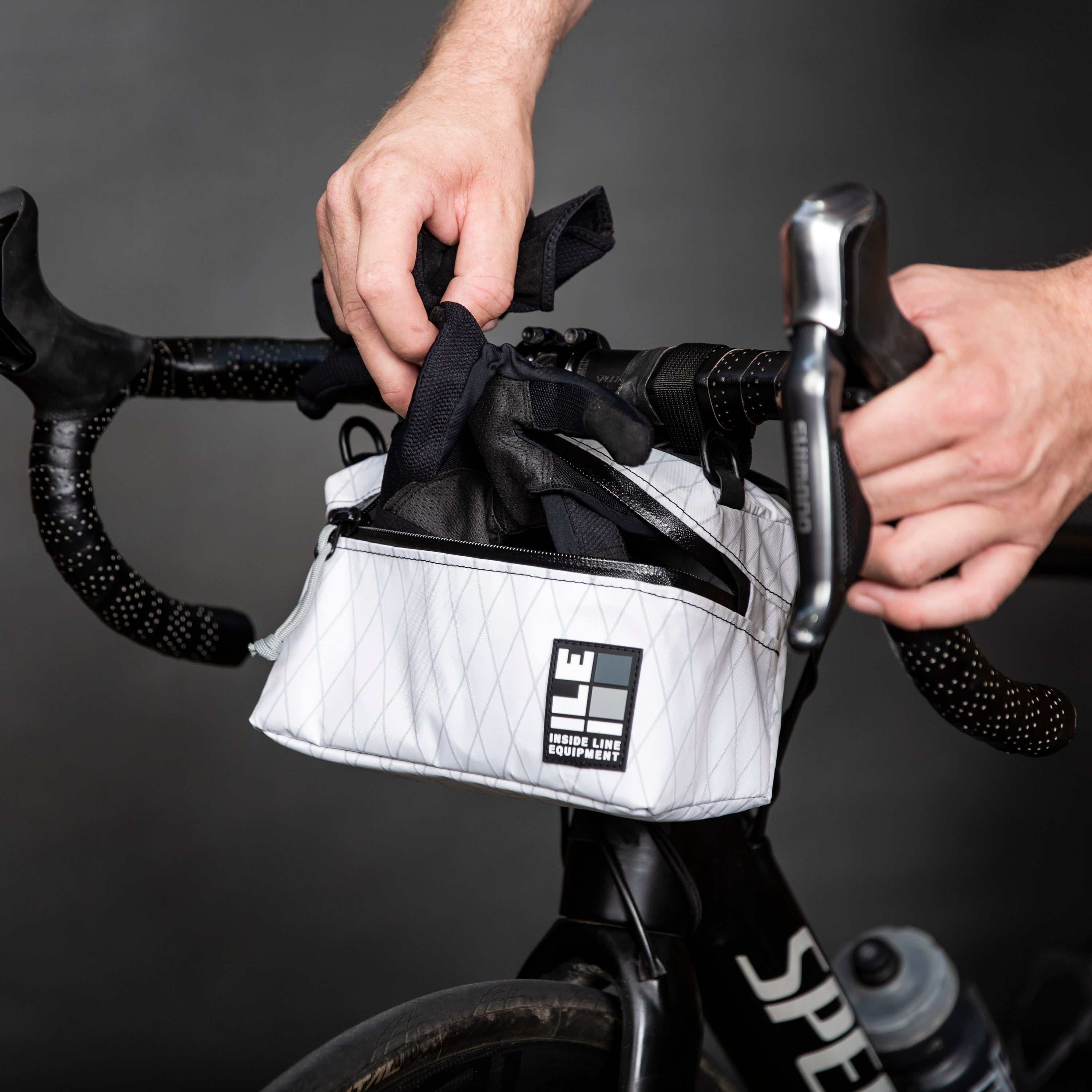 Pilot Bar Bag | Handlebar Bag – INSIDE LINE EQUIPMENT