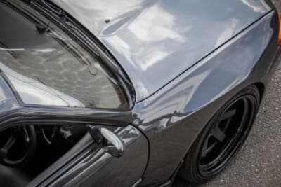 全身カーボンの日産R32「スカイラインGT-R」ワイドボディ仕様を偶然