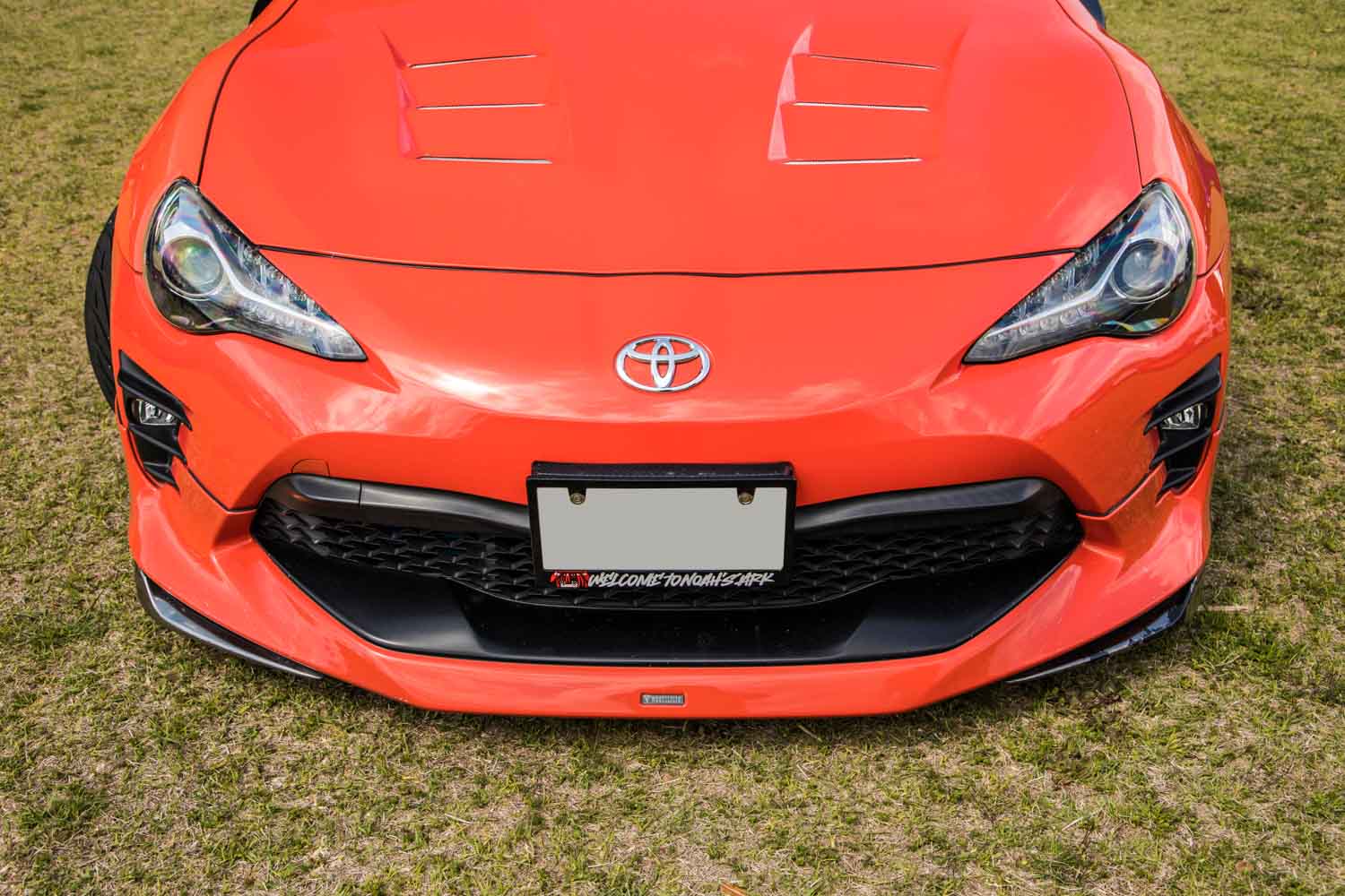 標準のオレンジとはひと味違う！限定色ソーラーオレンジのトヨタ「86