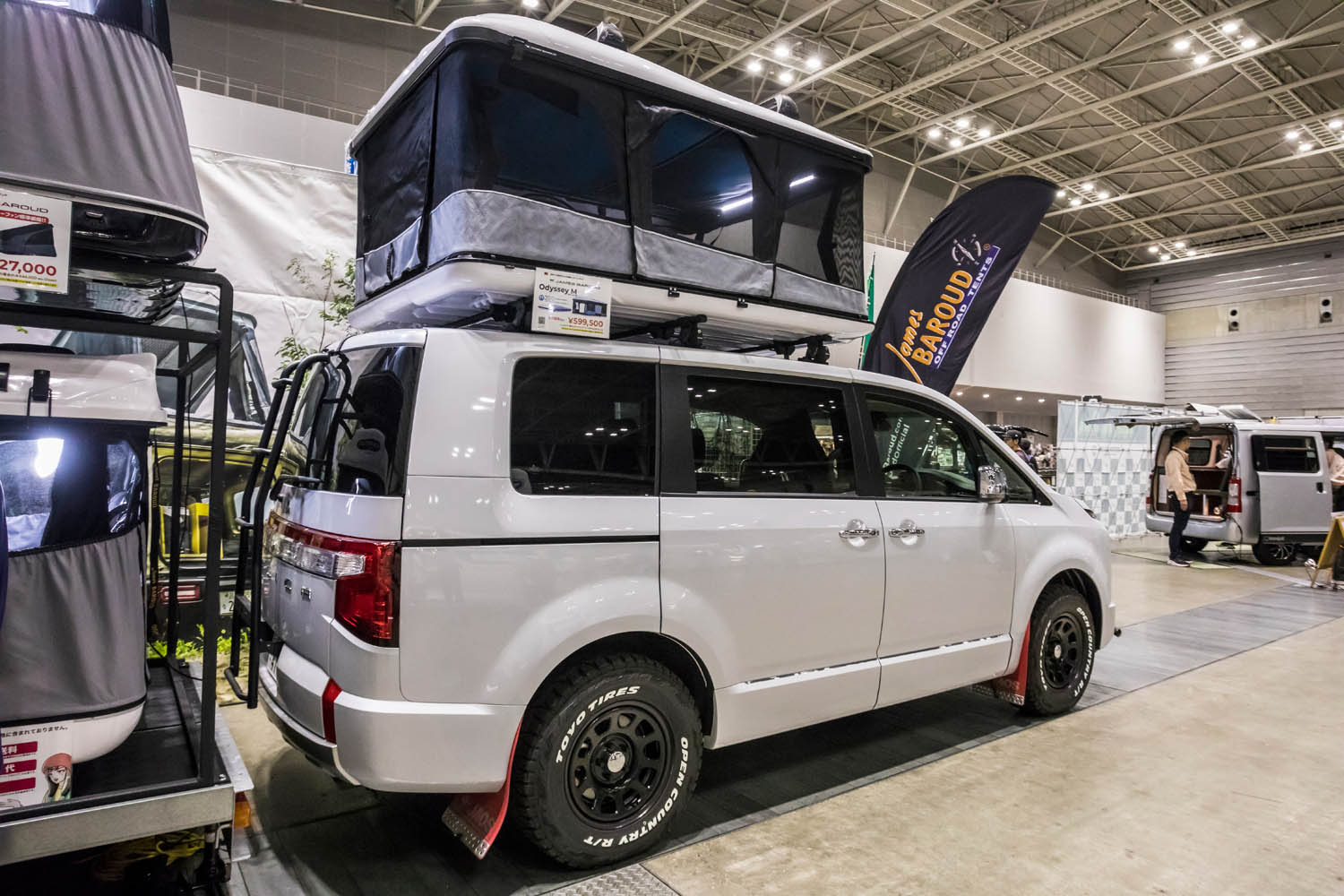 59万9500円で愛車が立派なキャンピングカーに変身！ いま注目度アップ