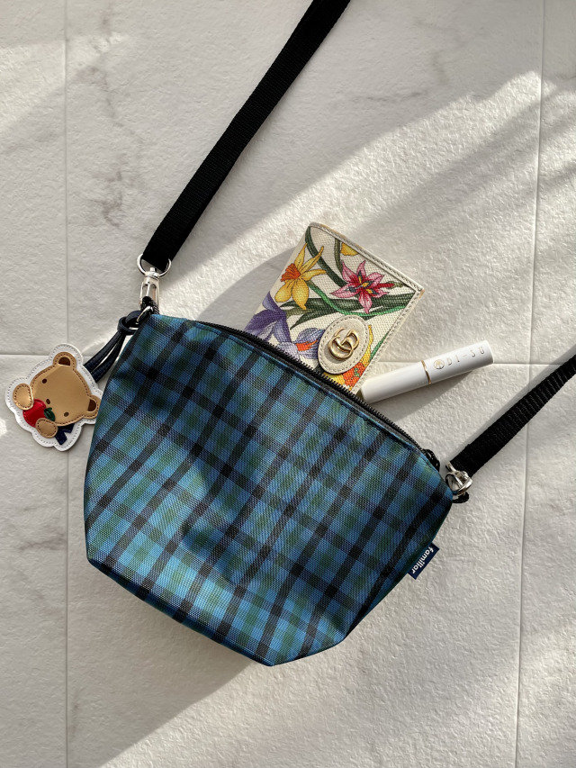 ファミリア】再販でようやく購入！大人気ポシェット | Marisol