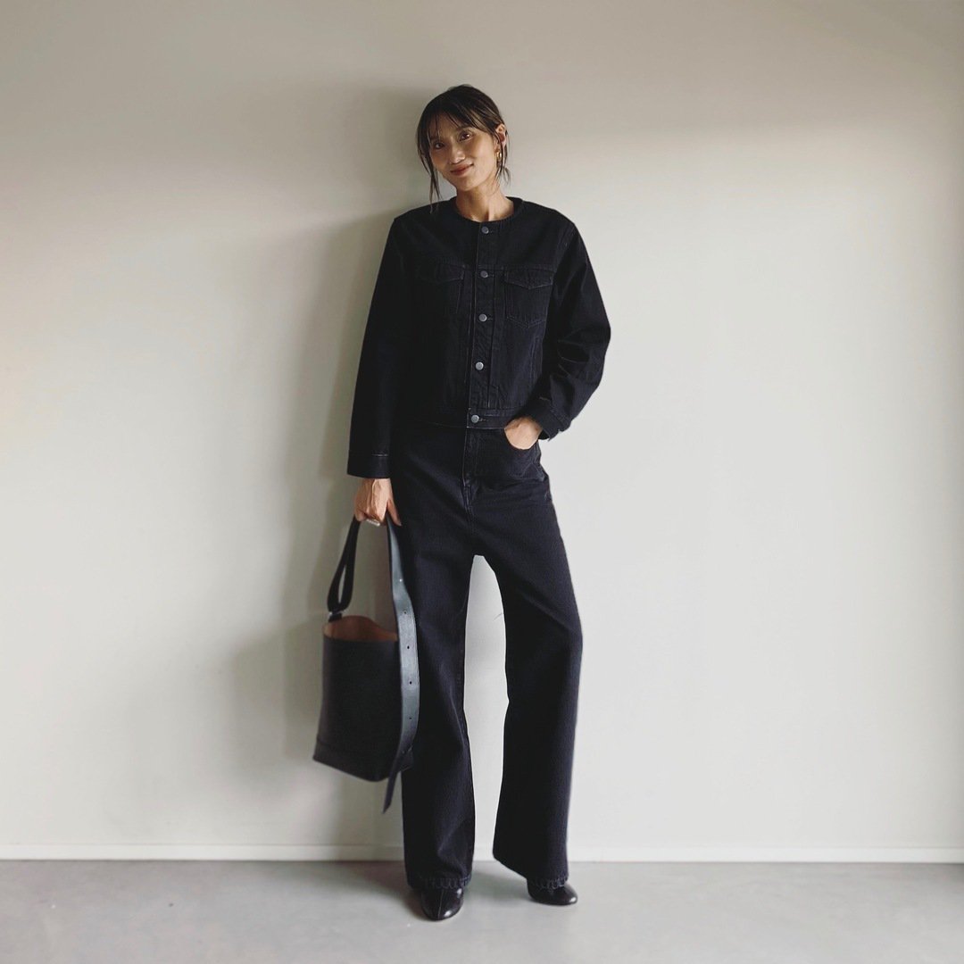 24年秋冬デニムトレンド②ブルー以外に黒もグレーも！ 色でも変わる