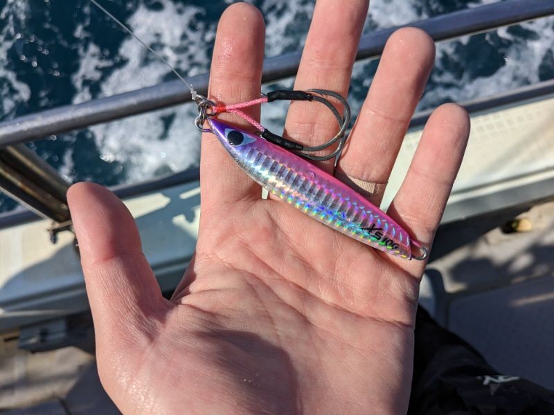 根周りを攻めるならこれだ！CB ONE「Xs」のオススメの使い方 | ジギング魂