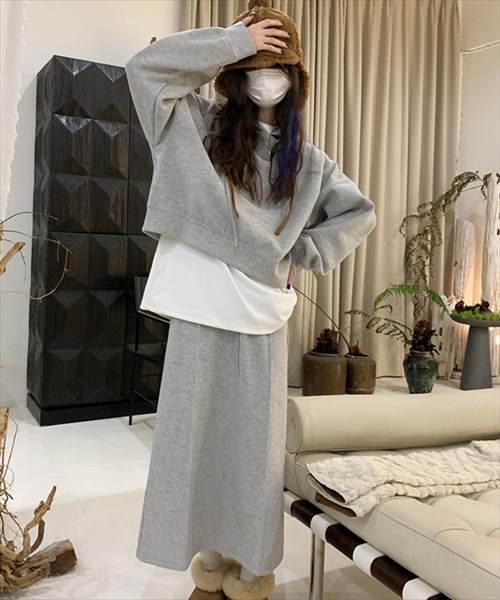 レディース オーバーサイズスウェットパーカー+スカートセットアップ