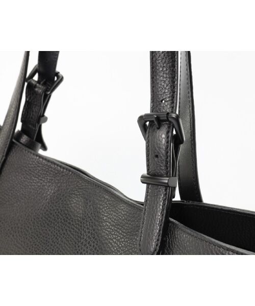 シュリンクレザー 縦型トートバッグ （トートバッグ）｜Fetia