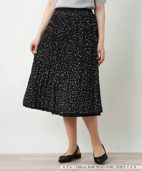 セール】 リバーシブルプリーツスカート【Leilian WHITE LABEL