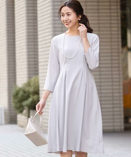 サテンジョーゼット タックワンピース （ロング・マキシ丈ワンピース