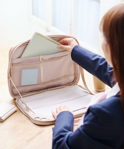 セール】 「マイナビコラボ」パソコンケース （ポーチ）｜Samantha