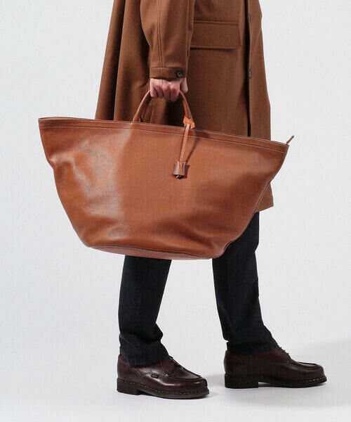 セール】 【別注】A×TOMORROWLAND シュリンクレザートートバッグ