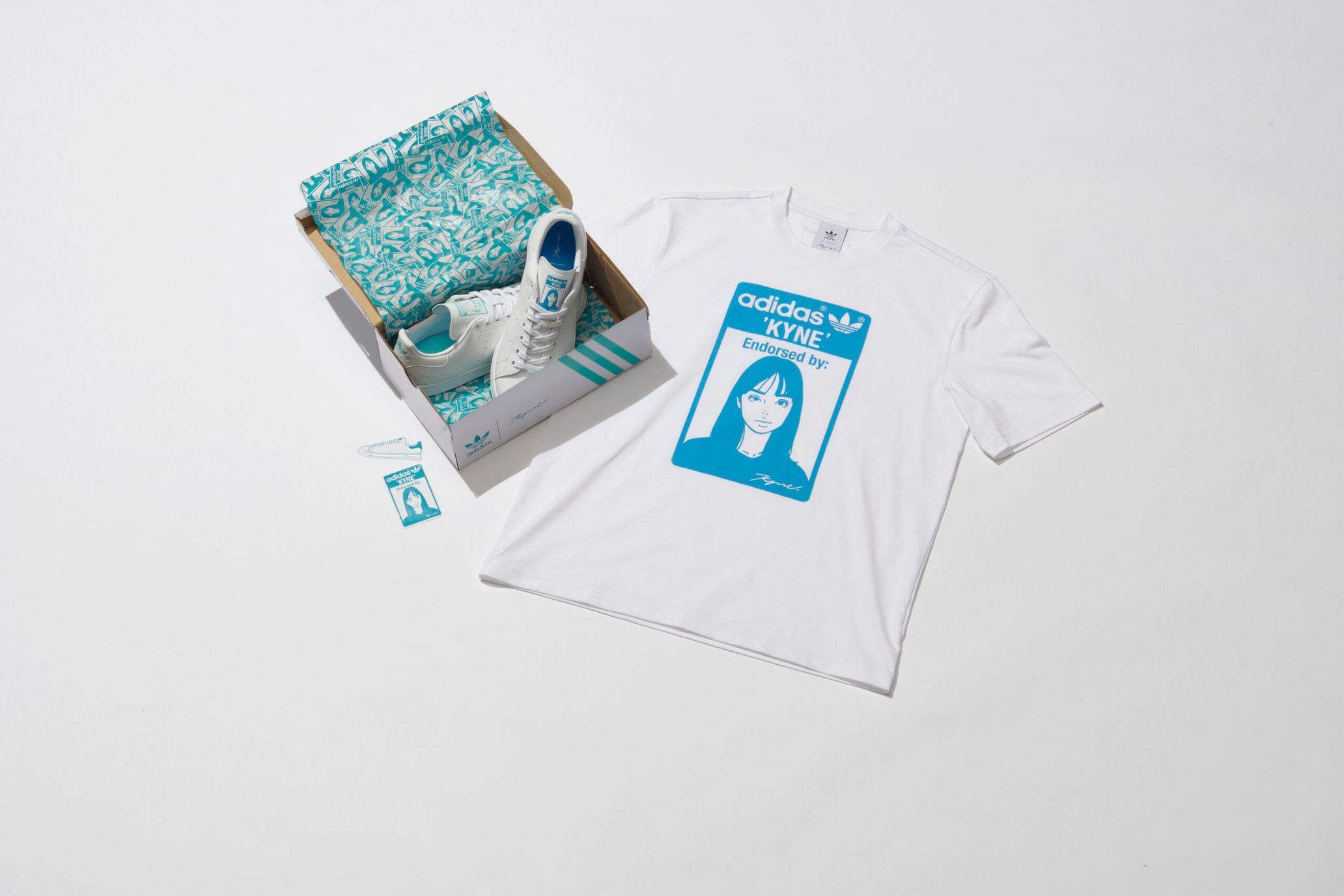 KYNE と「アディダス オリジナルス」がコラボ 「スタンスミス」も登場
