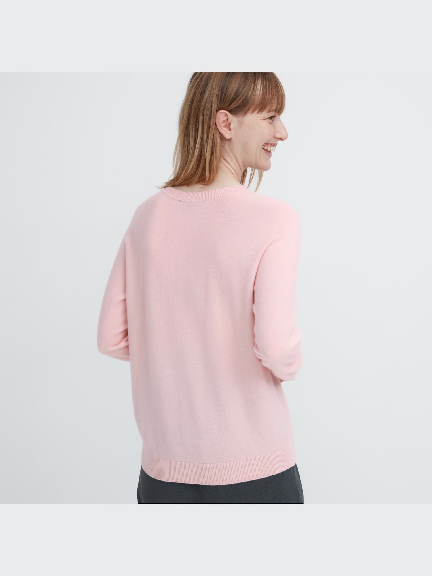 ユニクロ公式 | 3Dカシミヤクルーネックセーター