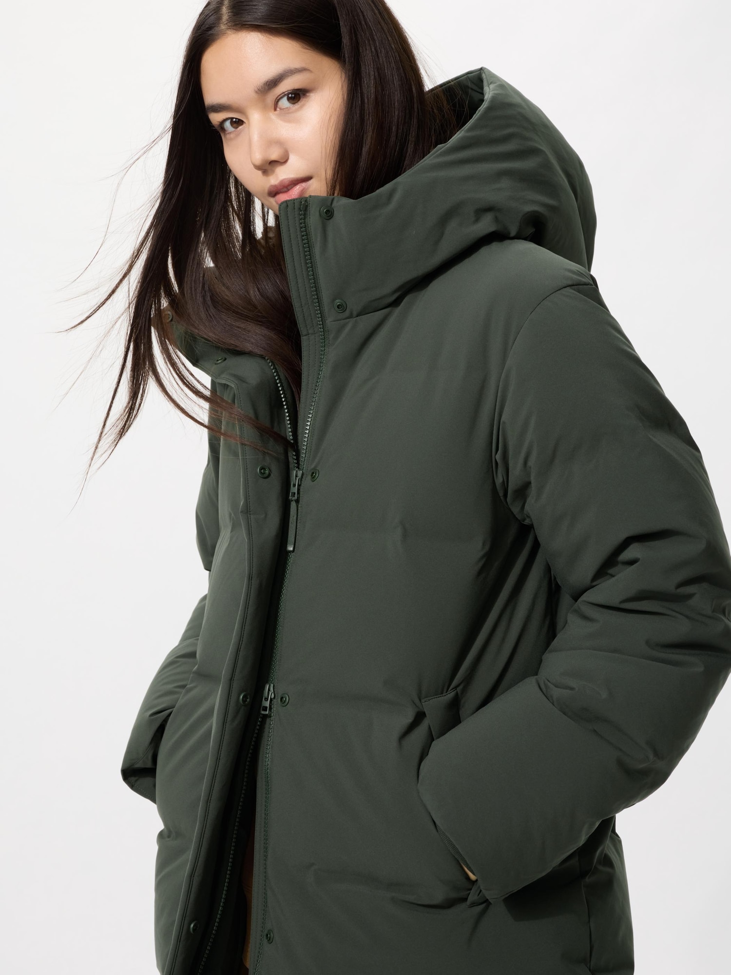 ユニクロ公式 | シームレスダウンロングコート