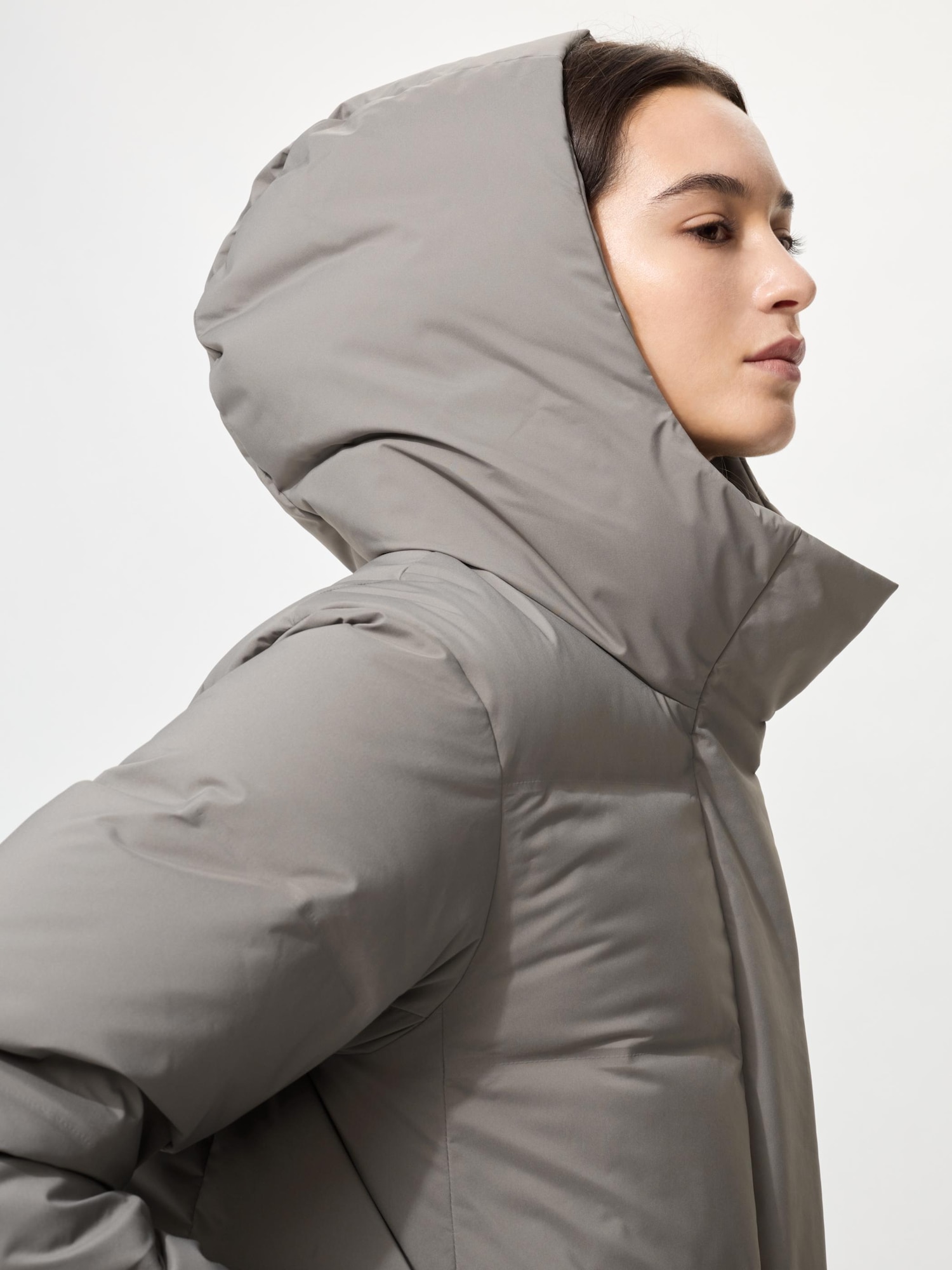 WOMEN シームレスダウンショートコート | UNIQLO UNIFORM