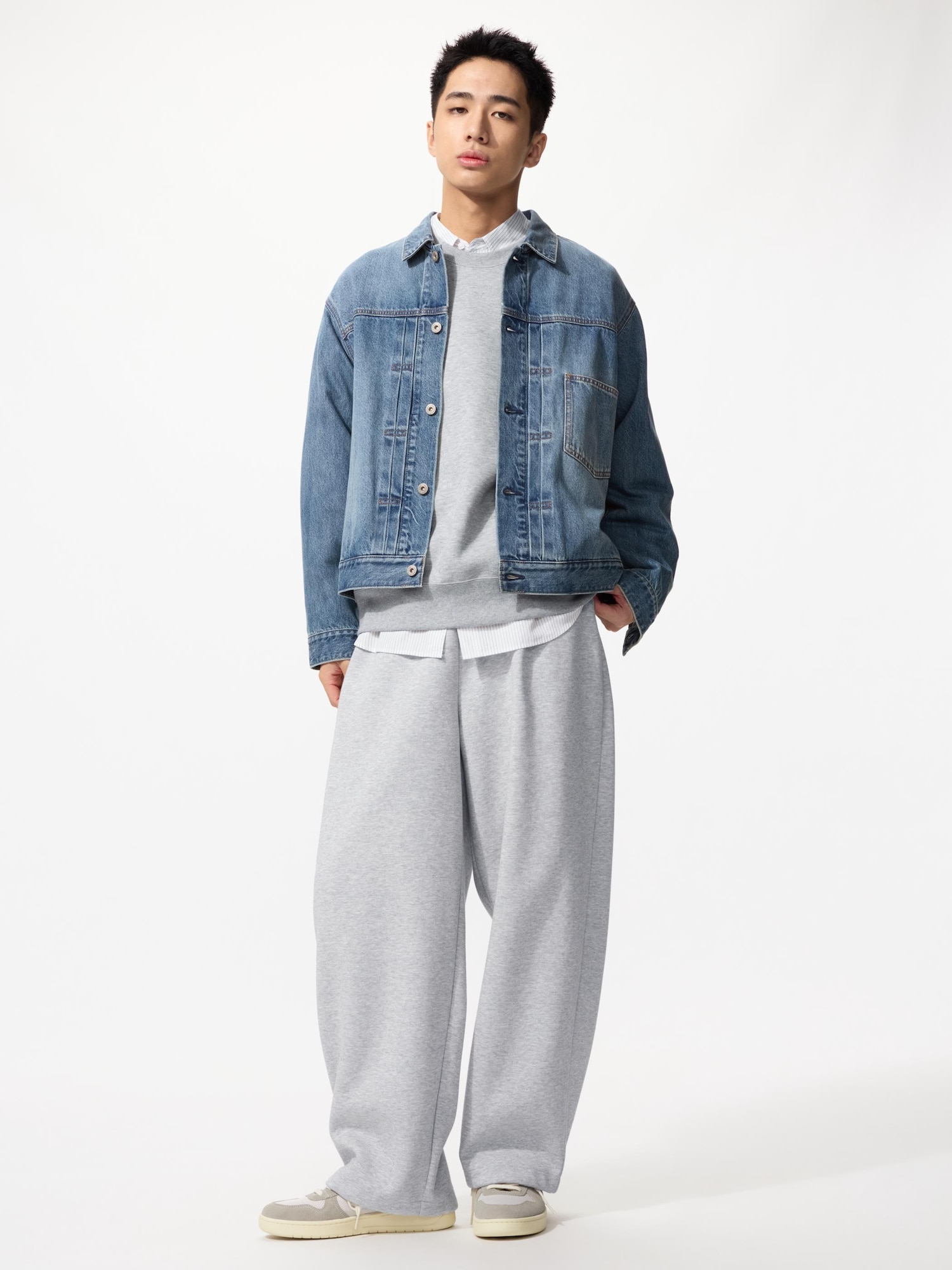 ユニクロ公式 | デニムトラッカージャケット