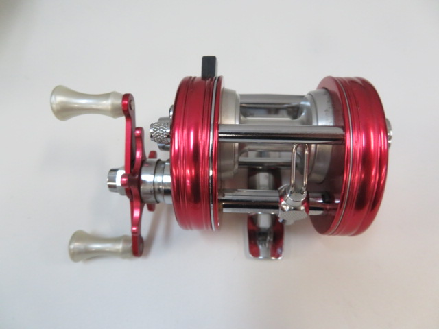 アンバサダー2500C ノスタルジアレッド | アウトドア用品・アウトドア