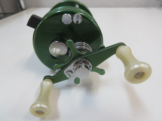 アンバサダー2500C ノスタルジアグリーン | アウトドア用品