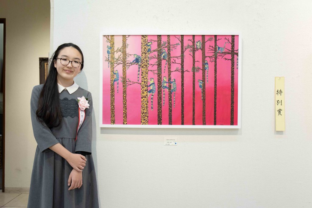 祝最年少受賞！ 12歳天才アーティストのママの「才能の伸ばし方」 | VERY