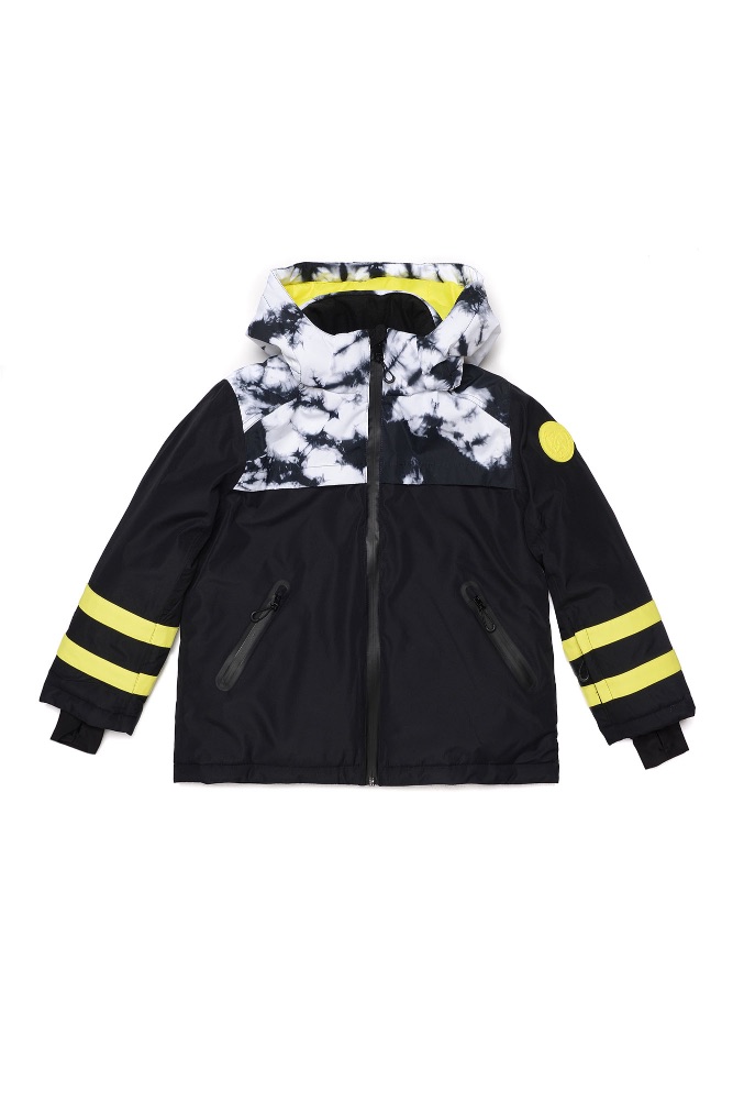 オシャレと目立つを両立！「ディーゼル キッズ」の黒スキーウェア | VERY