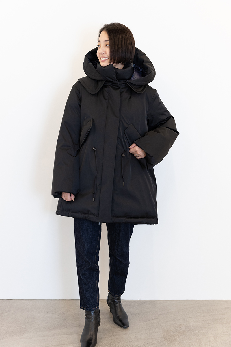 ユニクロ「+J」のダウン＆ピーコートはきれいめに着られる！ | VERY